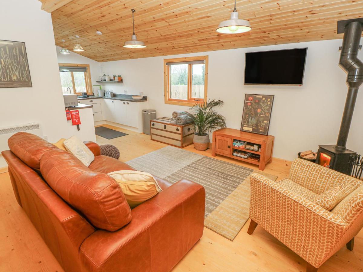 Willow Lodge Тенби Екстериор снимка